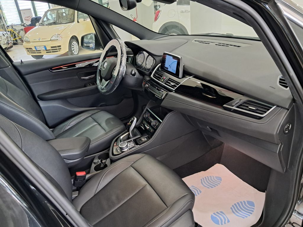 BMW 218d Gran Tourer 7 Posti Luxury(IVA ESPOSTA)