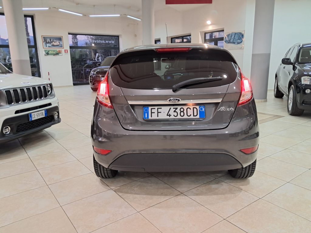 FORD FIESTA 1.4 GPL CASA MADRE TITANIUM(ADATTA NEOPATENTATI)