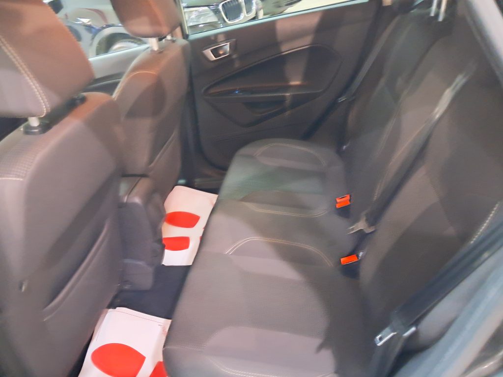 FORD FIESTA 1.4 GPL CASA MADRE TITANIUM(ADATTA NEOPATENTATI)