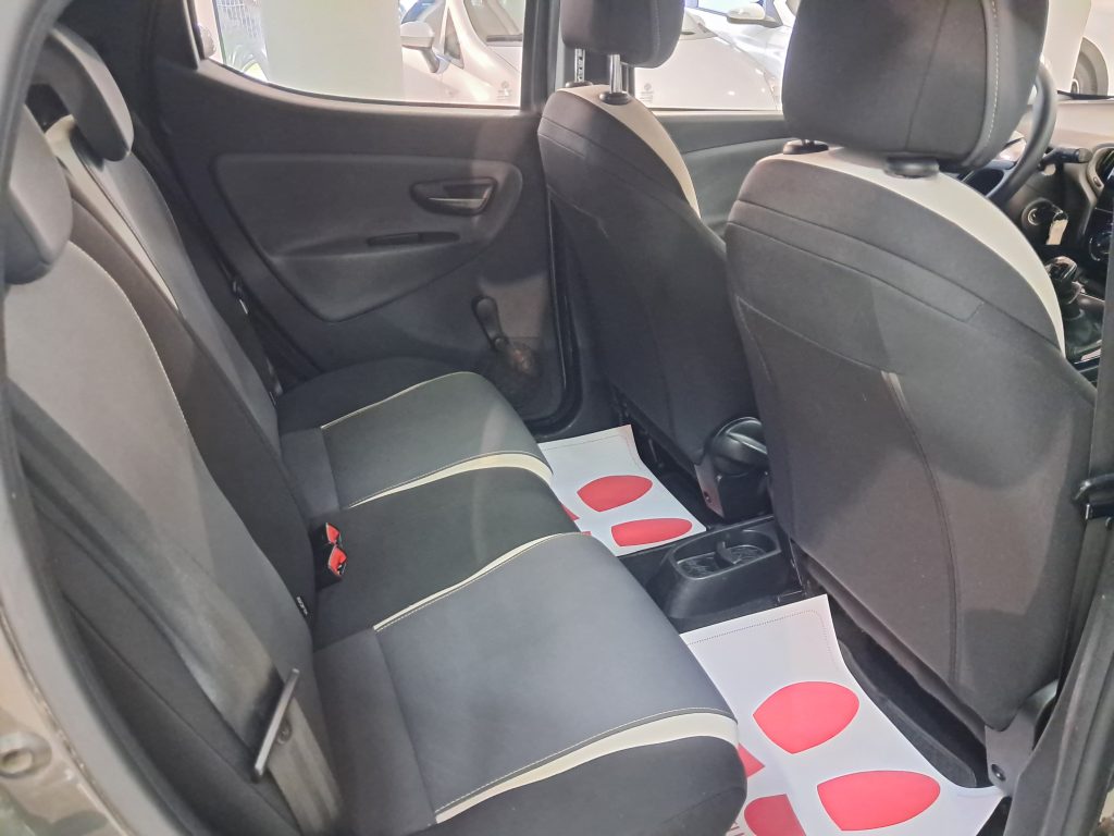 Lancia Ypsilon 1.2 5P Elefantino Blu - Neopatentati