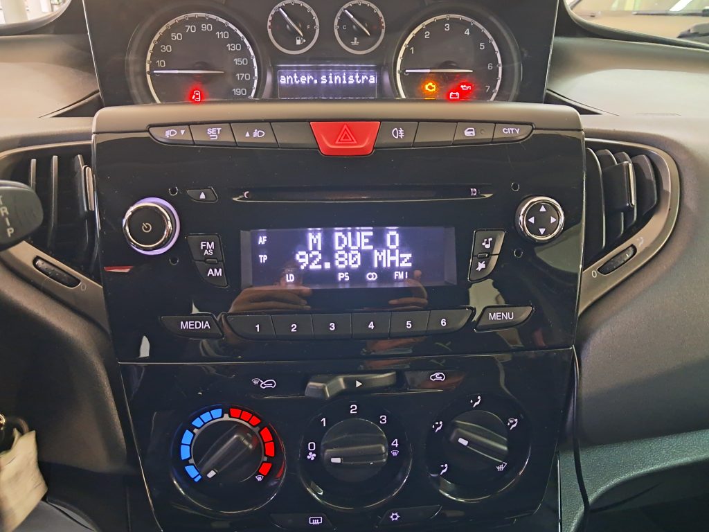 Lancia Ypsilon 1.2 5P Elefantino Blu - Neopatentati