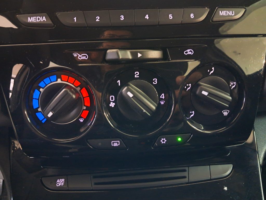 Lancia Ypsilon 1.2 5P Elefantino Blu - Neopatentati