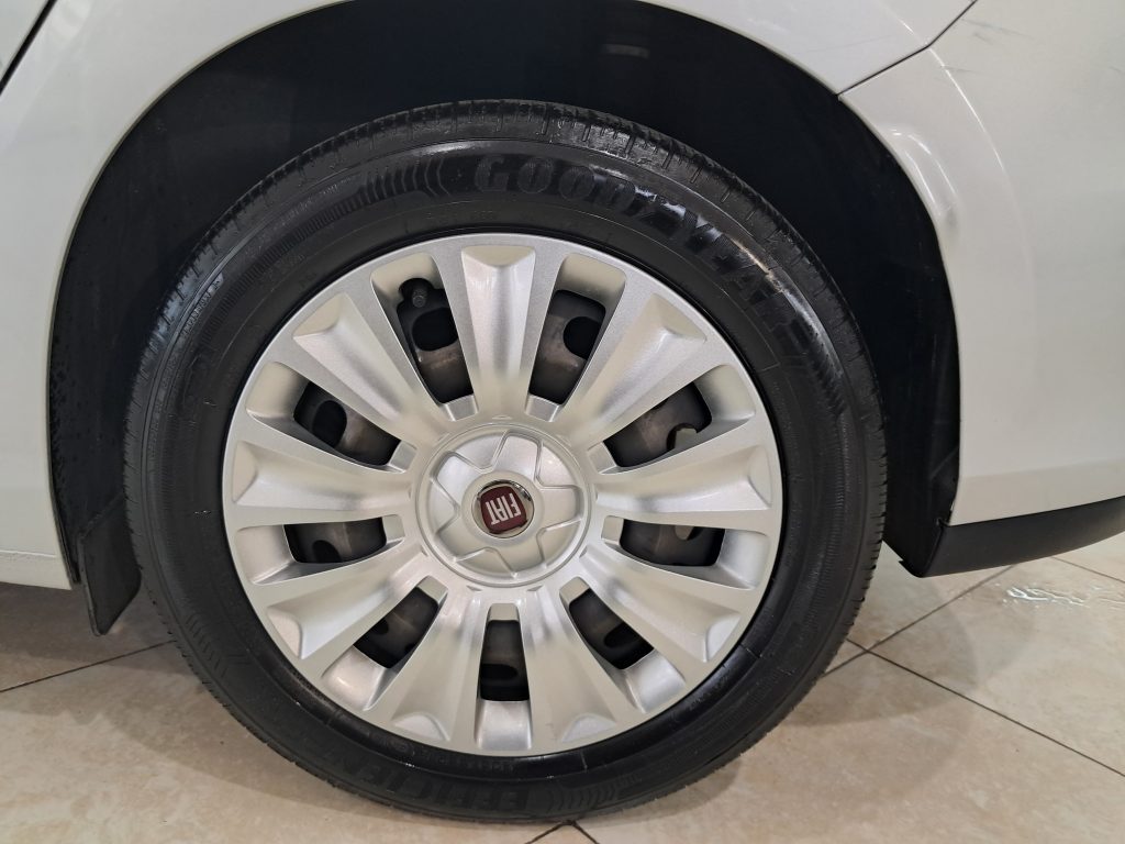 FIAT TIPO 1.4 BENZINA STREET MIRROR