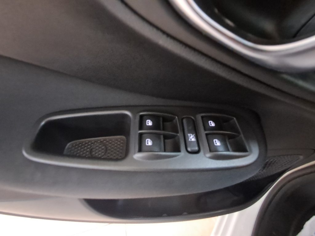 FIAT 500L UCONNECT MIRROR 1.4 TURBO GPL(CASA MADRE)