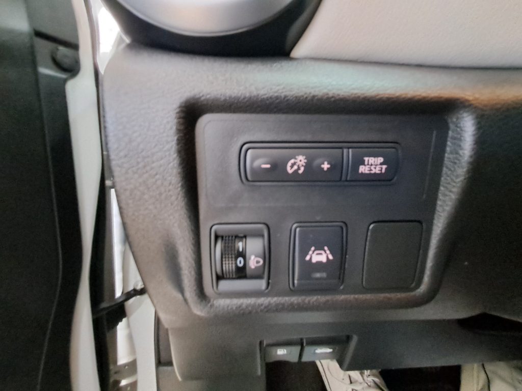 NISSAN MICRA 1.5 DCI TEKNA