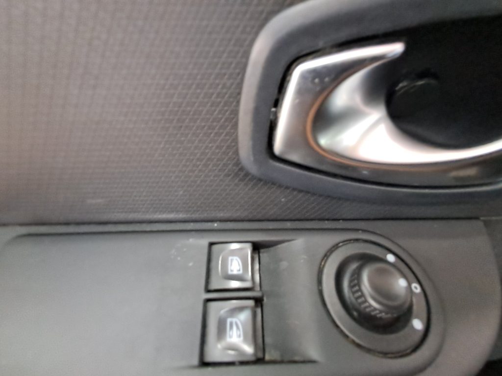 RENAULT CLIO 1.2 GPL CASA MADRE(OK NEOPATENTATI)