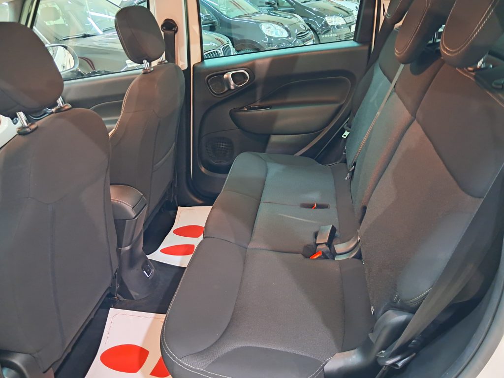 FIAT 500L CITY CROSS UCONNECT