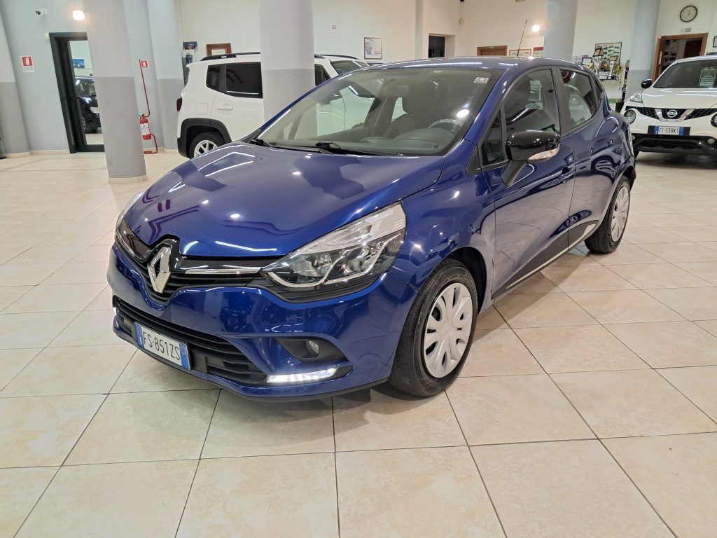 RENAULT CLIO O.9 TCE GPL(CASA MADRE) R-LINK(OK NEOPATENTATI)