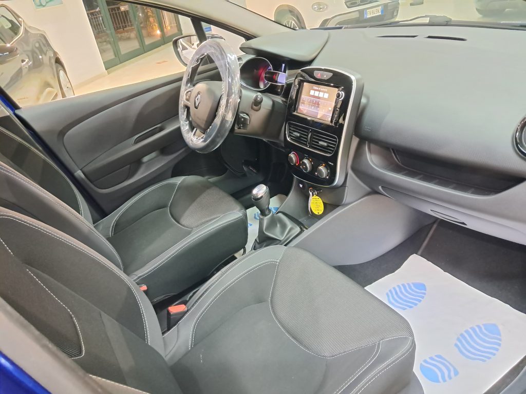 RENAULT CLIO O.9 TCE GPL(CASA MADRE) R-LINK(OK NEOPATENTATI)