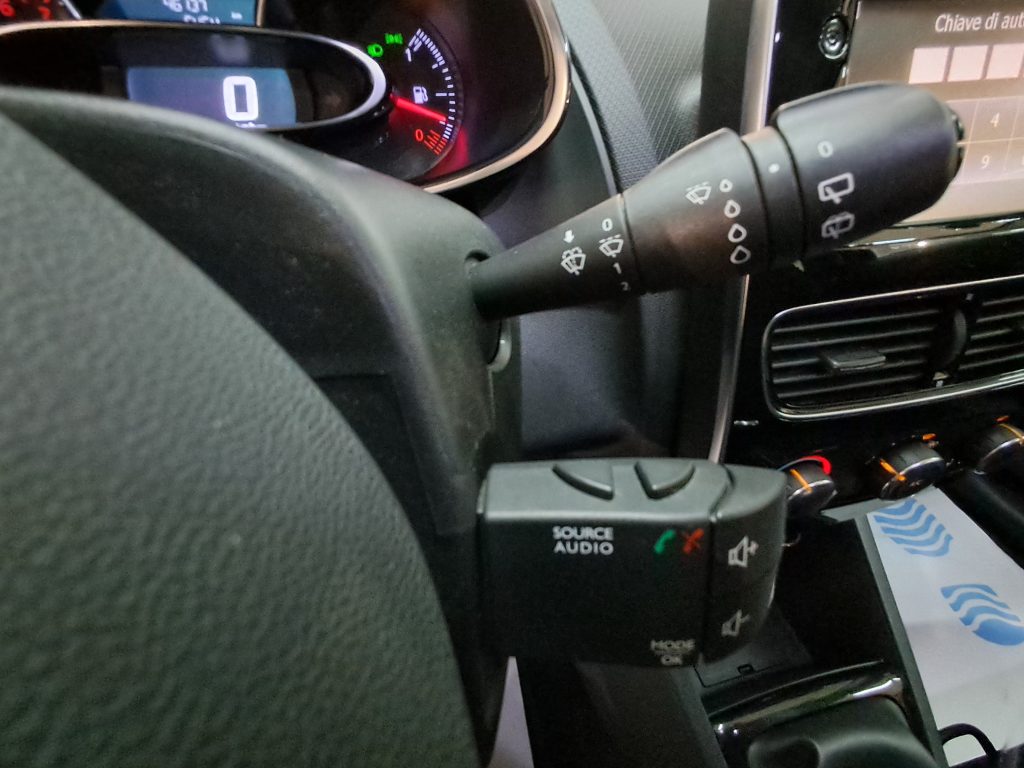 RENAULT CLIO O.9 TCE GPL(CASA MADRE) R-LINK(OK NEOPATENTATI)