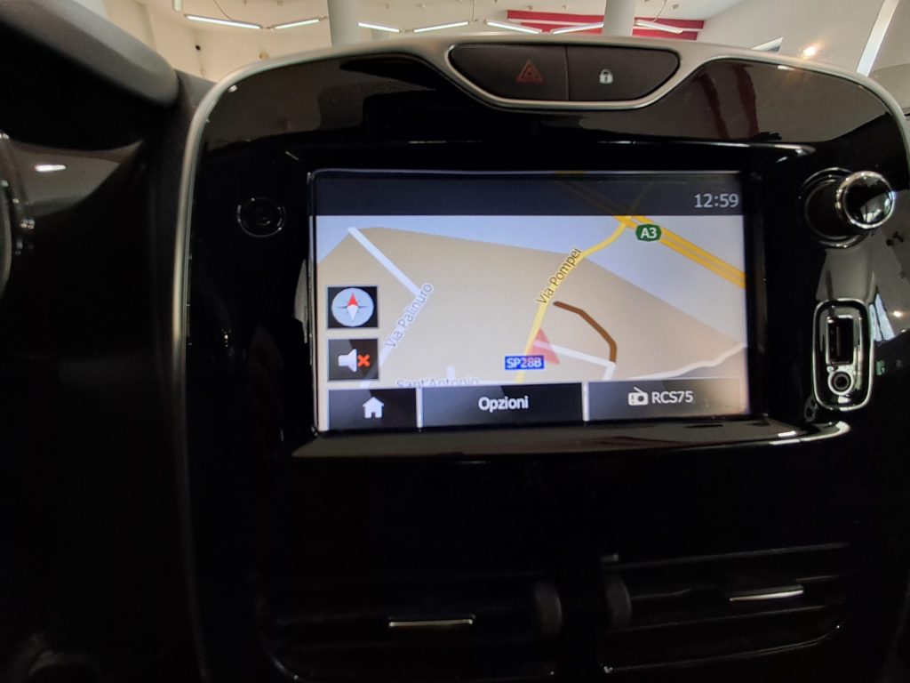 RENAULT CLIO O.9 TCE GPL(CASA MADRE) R-LINK(OK NEOPATENTATI)