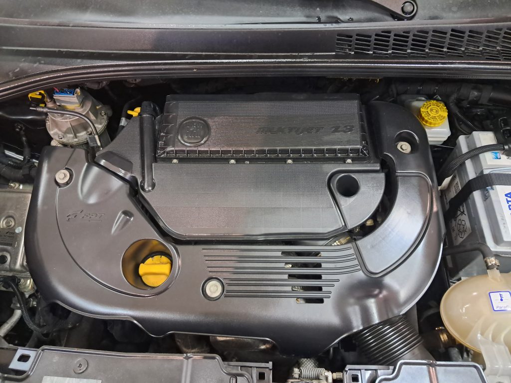 FIAT 500L POP STAR 1.3 MJT B-COLOR