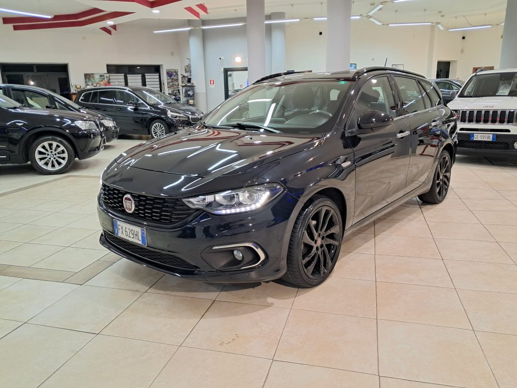 FIAT TIPO SW 1.4 T-JET LOUNGE