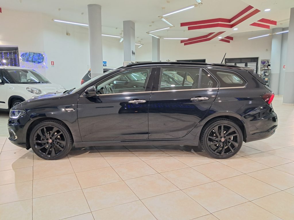 FIAT TIPO SW 1.4 T-JET LOUNGE