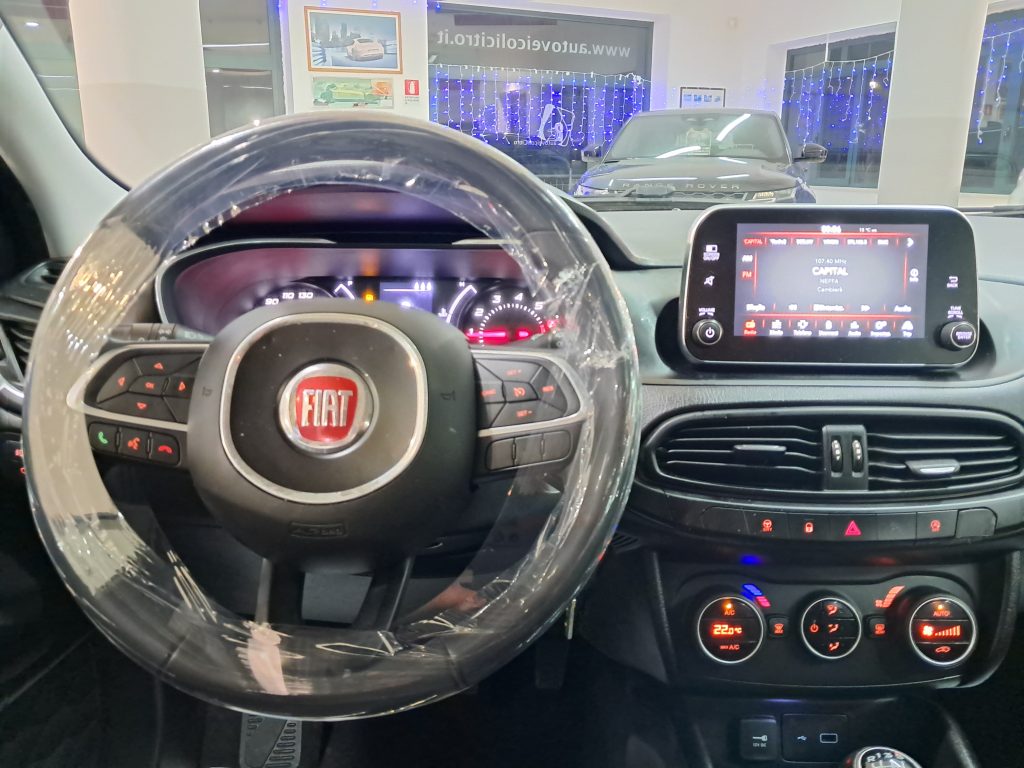 FIAT TIPO SW 1.4 T-JET LOUNGE