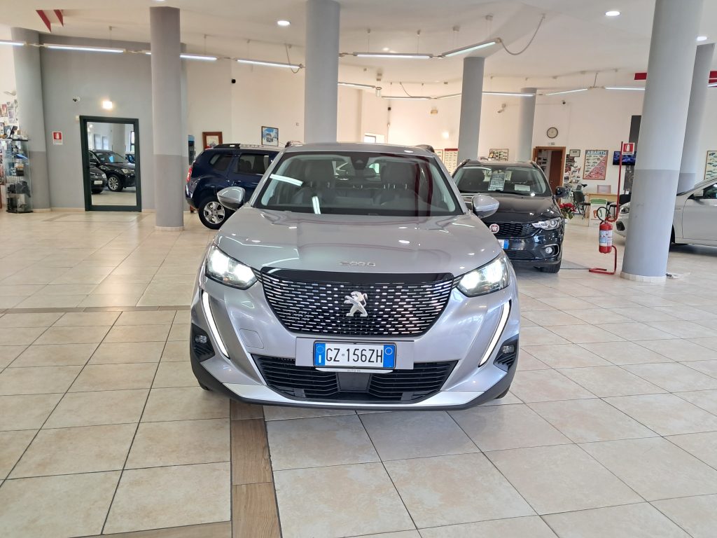 PEUGEOT 2008 PureTech 100 S&S Allure