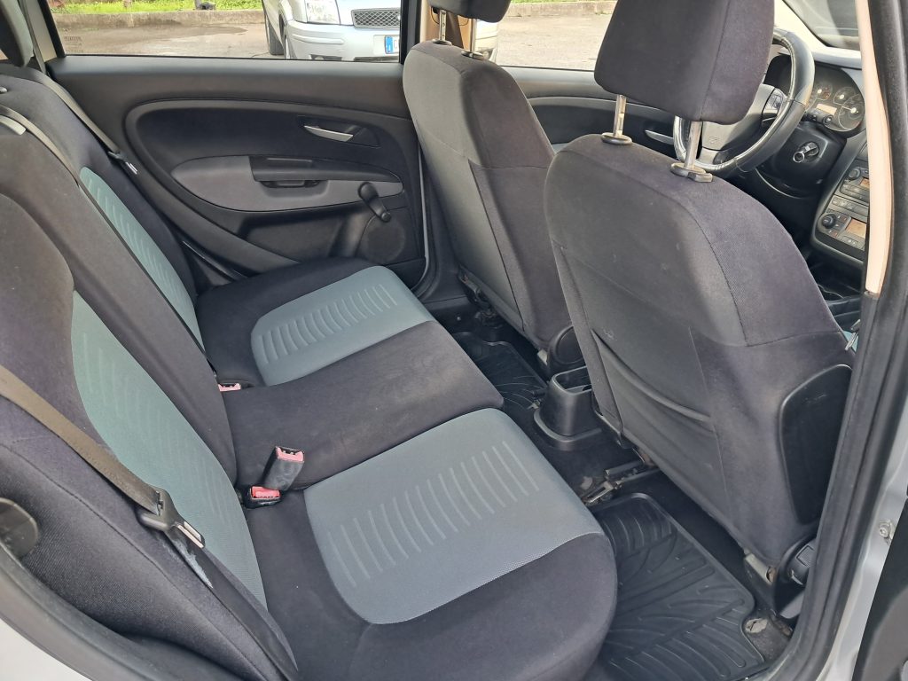 FIAT GRANDE PUNTO 1.3 MJT DYNAMIC