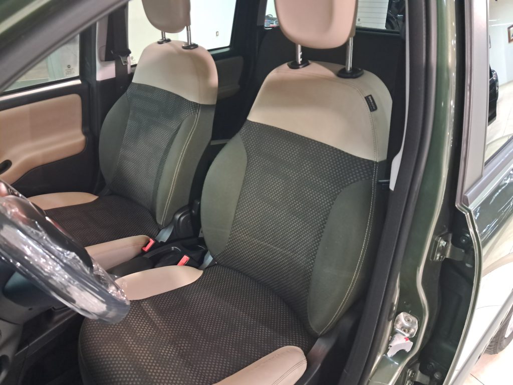 FIAT PANDA 4X4 CROSS BENZINA