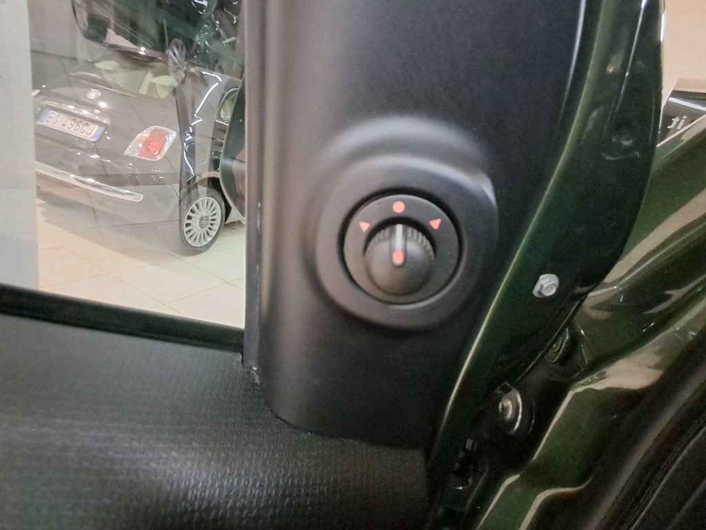 FIAT PANDA 4X4 CROSS BENZINA