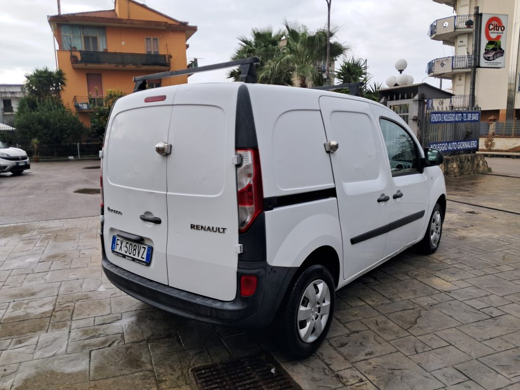 RENAULT KANGO FURGONE 1.5 DCI 3 POSTI IN CABINA(OK NEOPATENTATI)