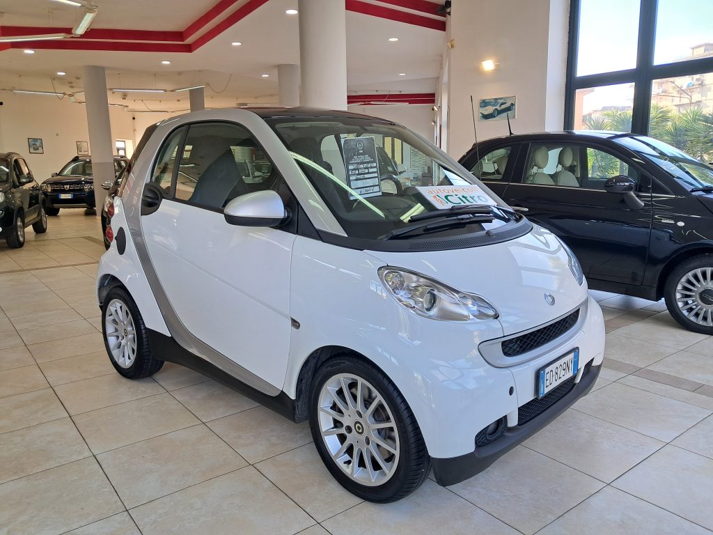 SMART FORTWO 1.0 MHD PASSION (ADATTA NEOPATENTATI)