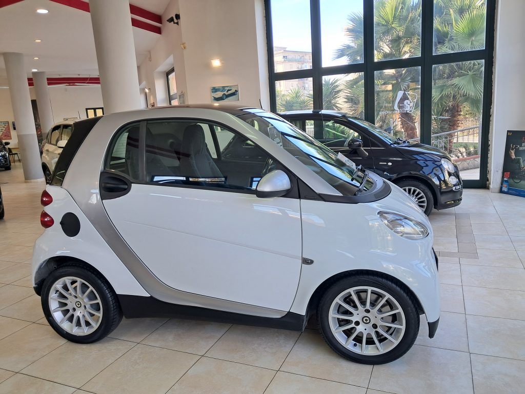 SMART FORTWO 1.0 MHD PASSION (ADATTA NEOPATENTATI)