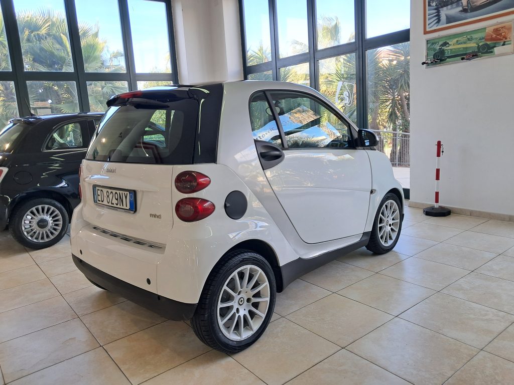 SMART FORTWO 1.0 MHD PASSION (ADATTA NEOPATENTATI)