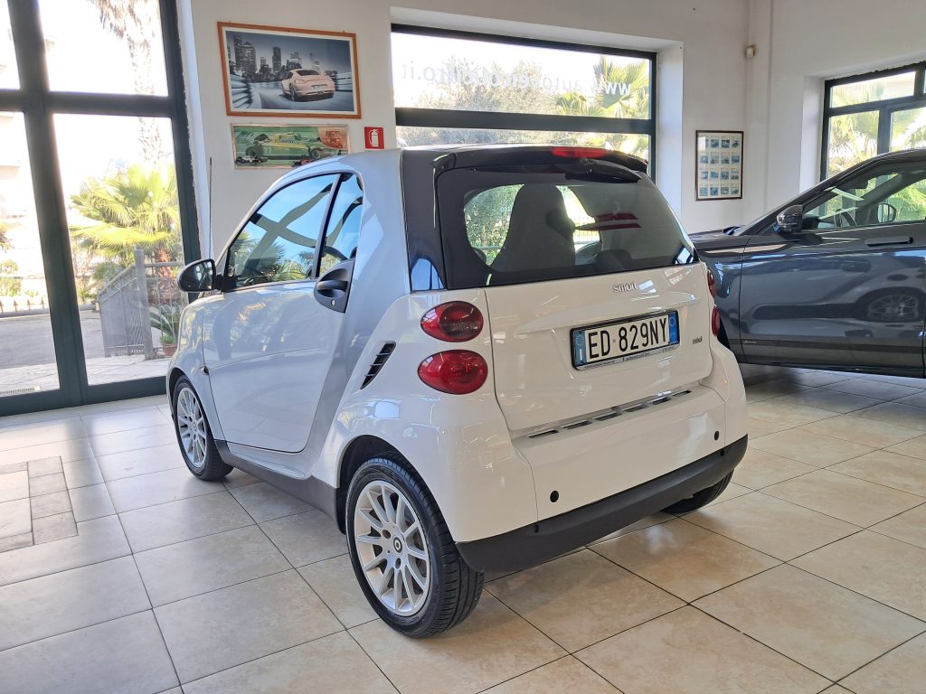 SMART FORTWO 1.0 MHD PASSION (ADATTA NEOPATENTATI)