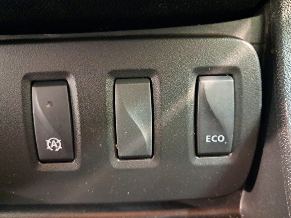 DACIA DUSTER 1.5 DCI LAURE'ATE(OK NEOPATENTATI)