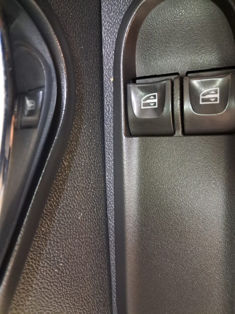 DACIA DUSTER 1.5 DCI LAURE'ATE(OK NEOPATENTATI)