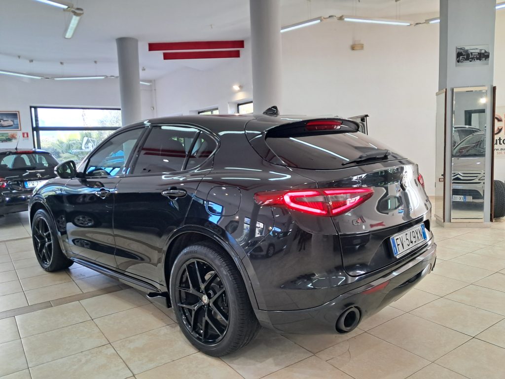 ALFA ROMEO STELVIO Q4 VELOCE TI 210 CV
