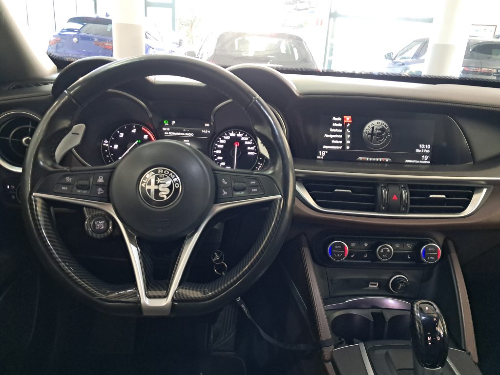 ALFA ROMEO STELVIO Q4 VELOCE TI 210 CV