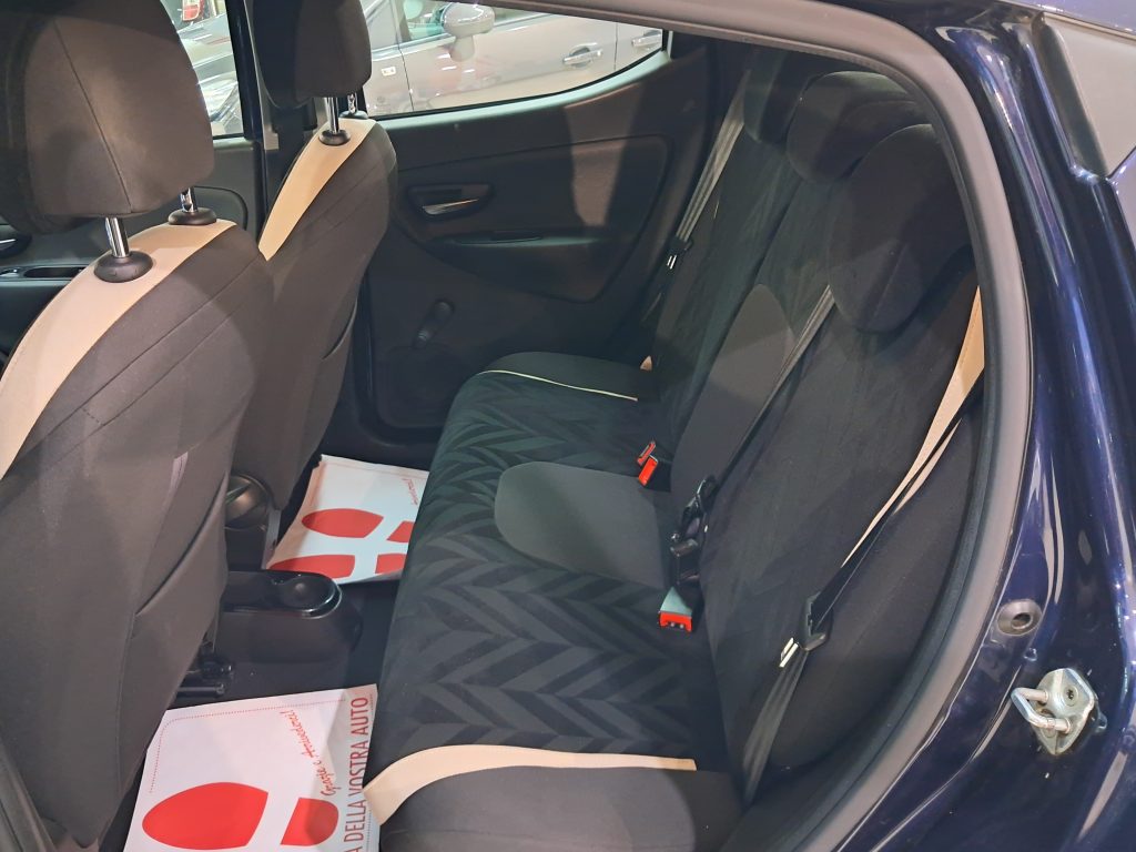 LANCIA YPSILON ECOCHIC 1.2 GPL CASA MADRE