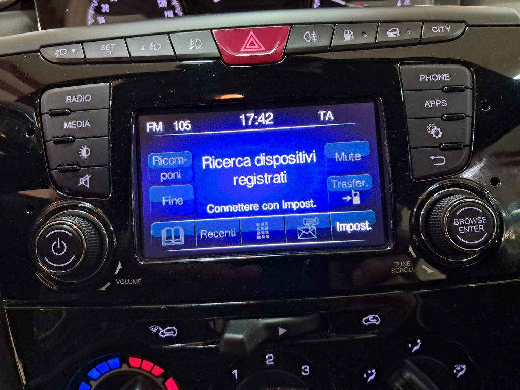 LANCIA YPSILON ECOCHIC 1.2 GPL CASA MADRE