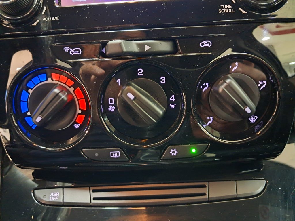 LANCIA YPSILON ECOCHIC 1.2 GPL CASA MADRE