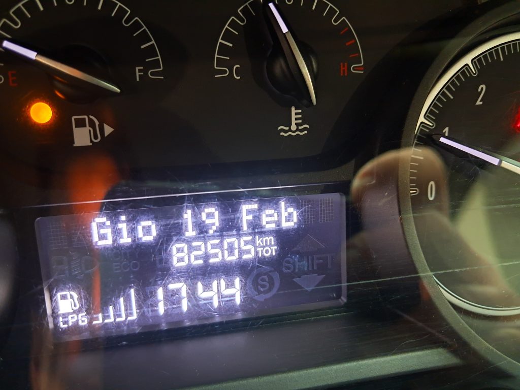 LANCIA YPSILON ECOCHIC 1.2 GPL CASA MADRE