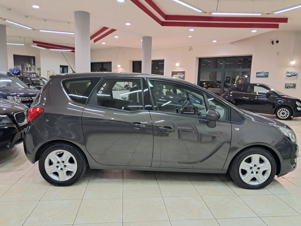 OPEL MERIVA COSMO 1.4 TURBO GPL(CASA MADRE)