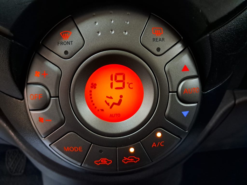 NISSAN MICRA 1.2 BENZINA TEKNA