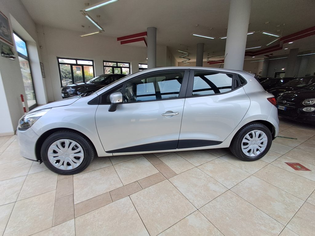 RENAULT CLIO 1.5 DCI R-LINK