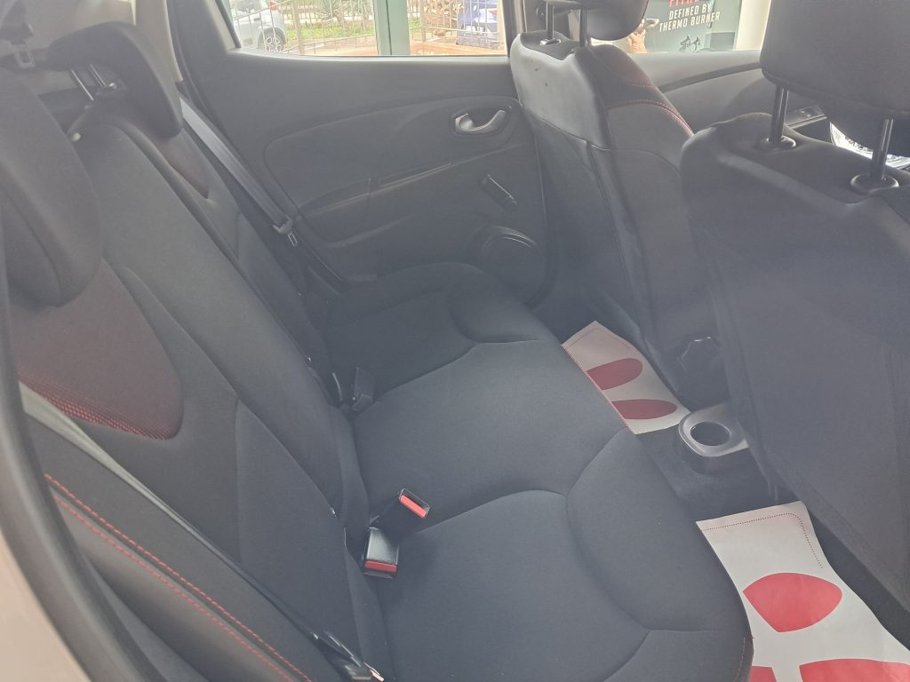 RENAULT CLIO 1.5 DCI R-LINK