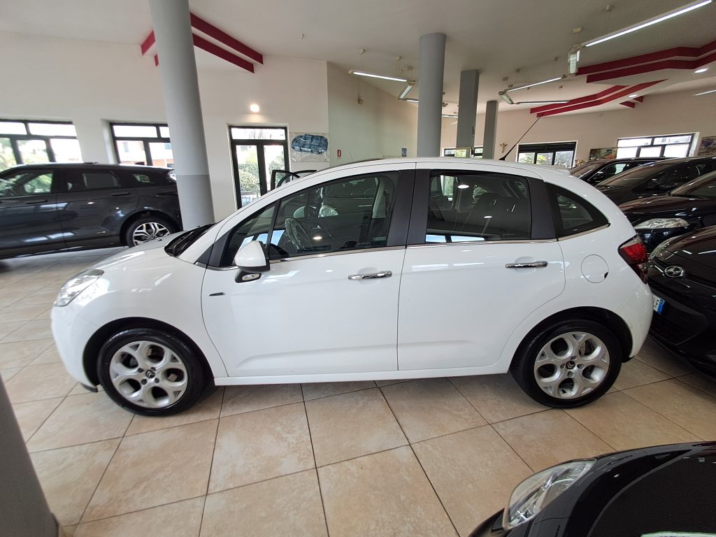 CITROEN C3 1.2 BENZ. EXCLUSIVE