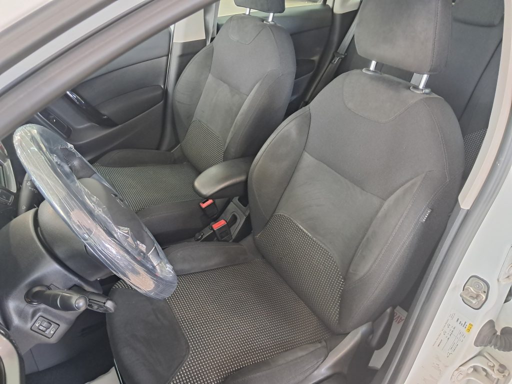 CITROEN C3 1.2 BENZ. EXCLUSIVE