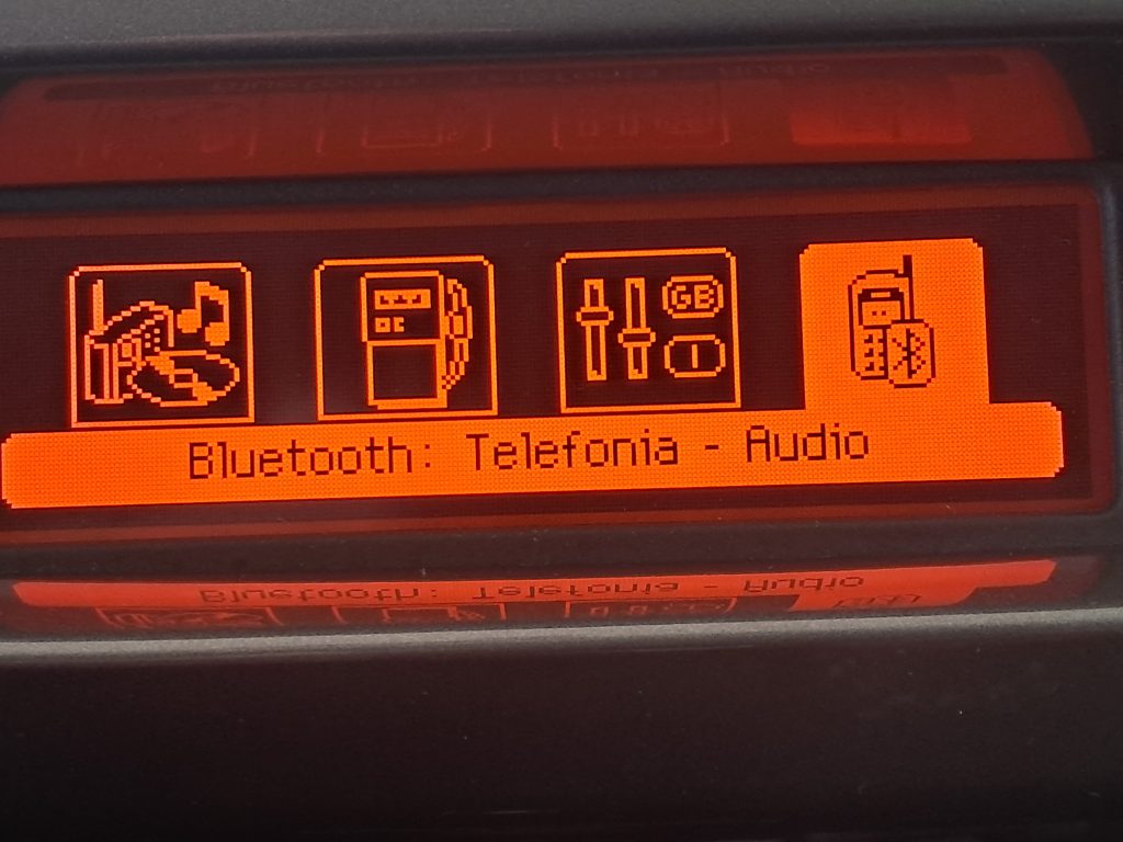 CITROEN C3 1.2 BENZ. EXCLUSIVE