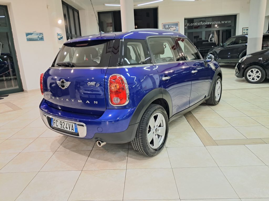 MINI COUNTRYMAN ONE 1.5D