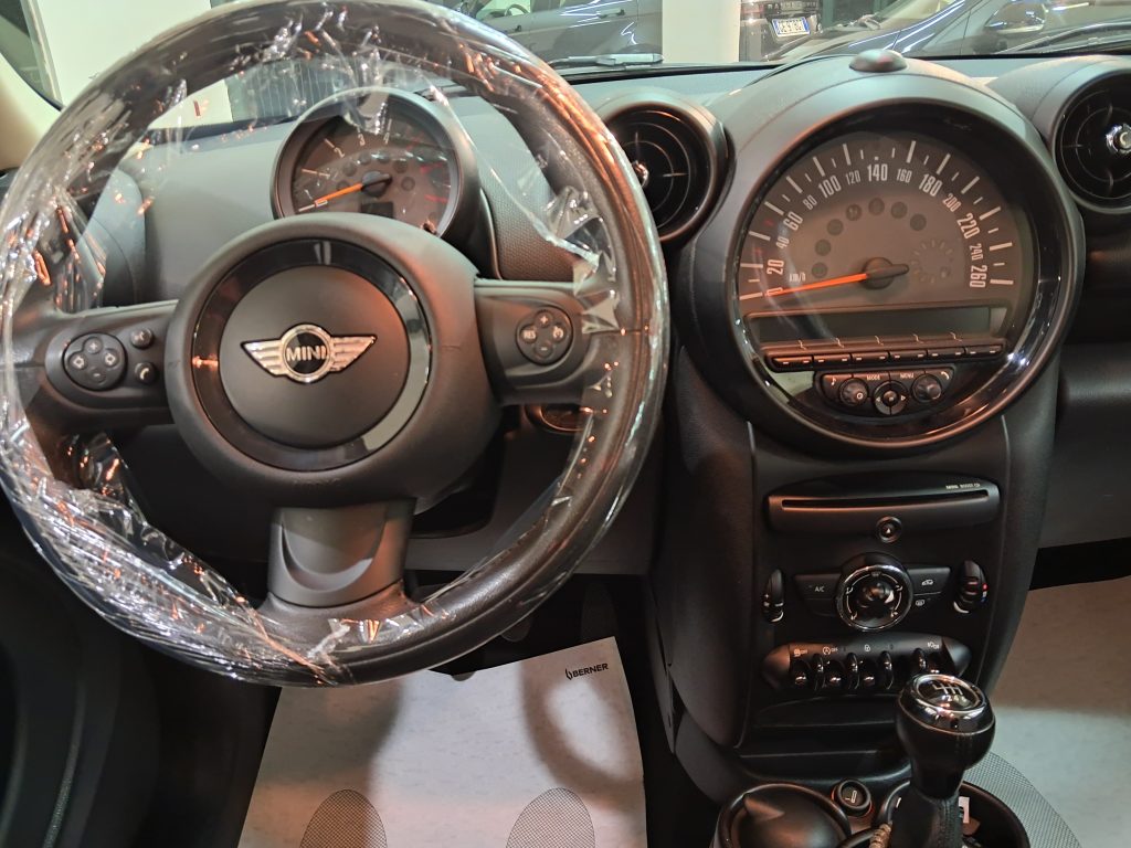 MINI COUNTRYMAN ONE 1.5D