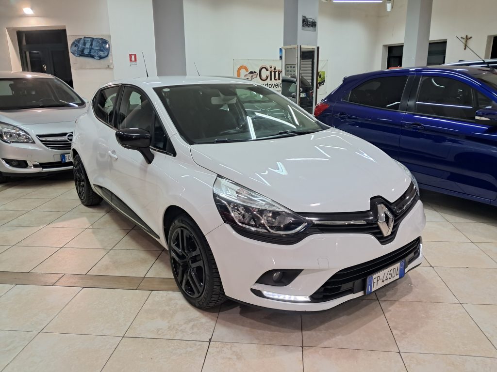 RENAULT CLIO 0.9 ENERGY DUEL GPL CASA MADRE