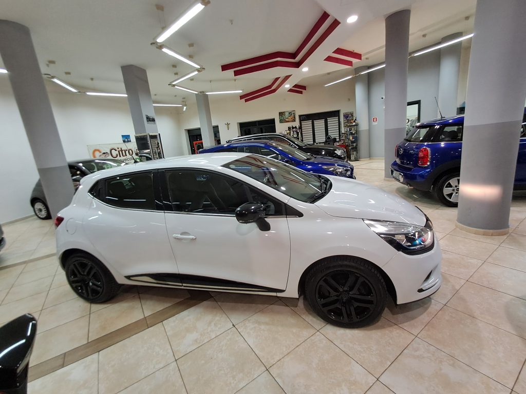 RENAULT CLIO 0.9 ENERGY DUEL GPL CASA MADRE