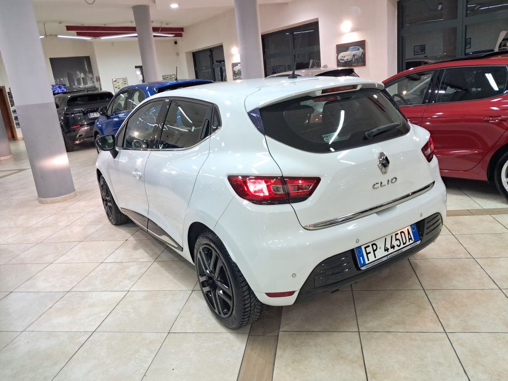 RENAULT CLIO 0.9 ENERGY DUEL GPL CASA MADRE