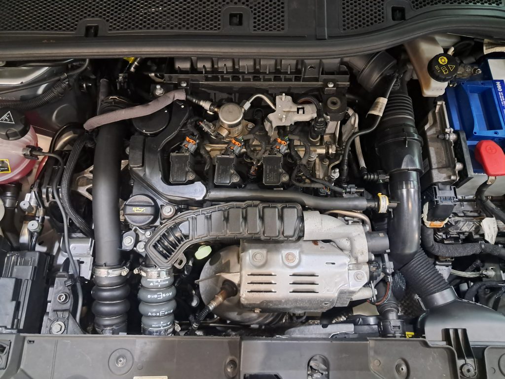 OPEL CORSA 1.2 BENZ. GS LINE B-COLOR