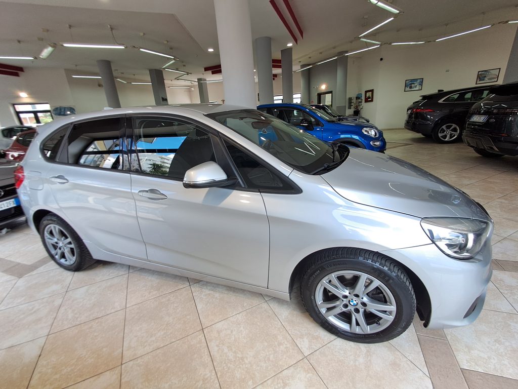 BMW Serie 2 216d Active Tourer (F45)
